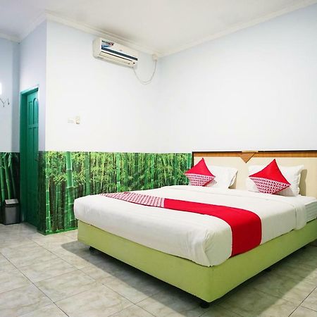 Super Oyo 754 Nur Aziziah Guest House Syariah บาลิกปาปัน ภายนอก รูปภาพ